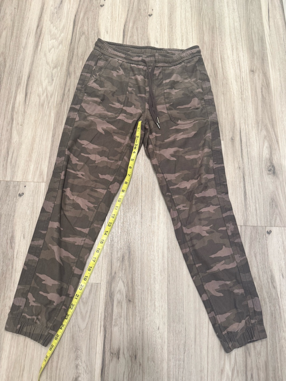 Athleta Men's Camouflage Joggers - Olive & Brown Camo